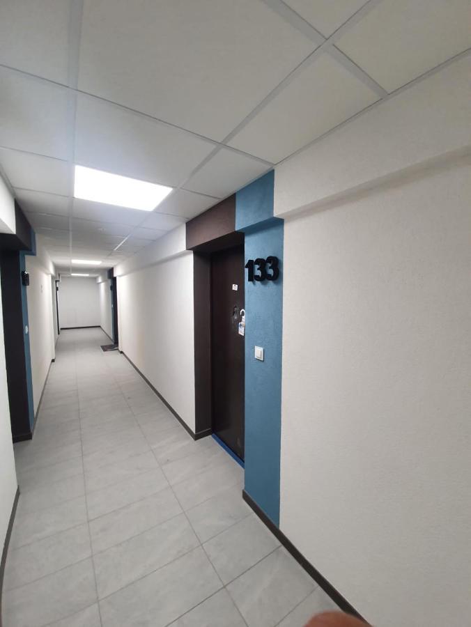 W Chmurach- 15 Pietro Osiedle Tysiaclecia- Parking W Hali Garazowej, Wielki Taras Z Lezakami I Widokiem Na Zachod Slonca